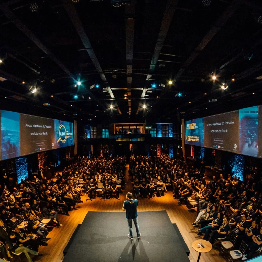 Bühnenpräsenz Training für freie Wirkung im Rampenlicht.